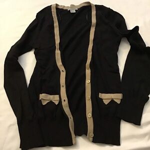 (Like New) H & M Cardigan